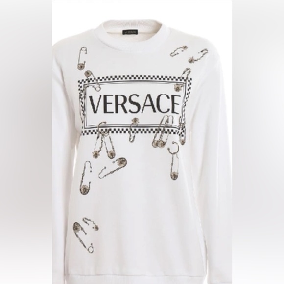 Versace vintage 90s Medusa safety pin print on red sweater - Picture 11 of 11